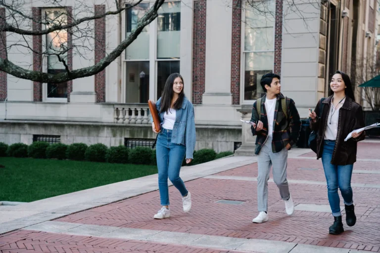 Students walking on a university campus